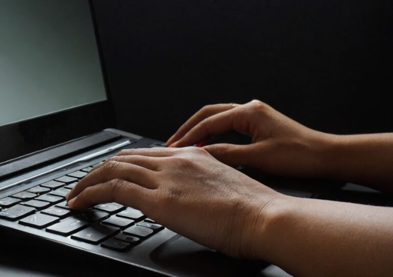 Best website for typing practice – Tips Tricks & Tutorial